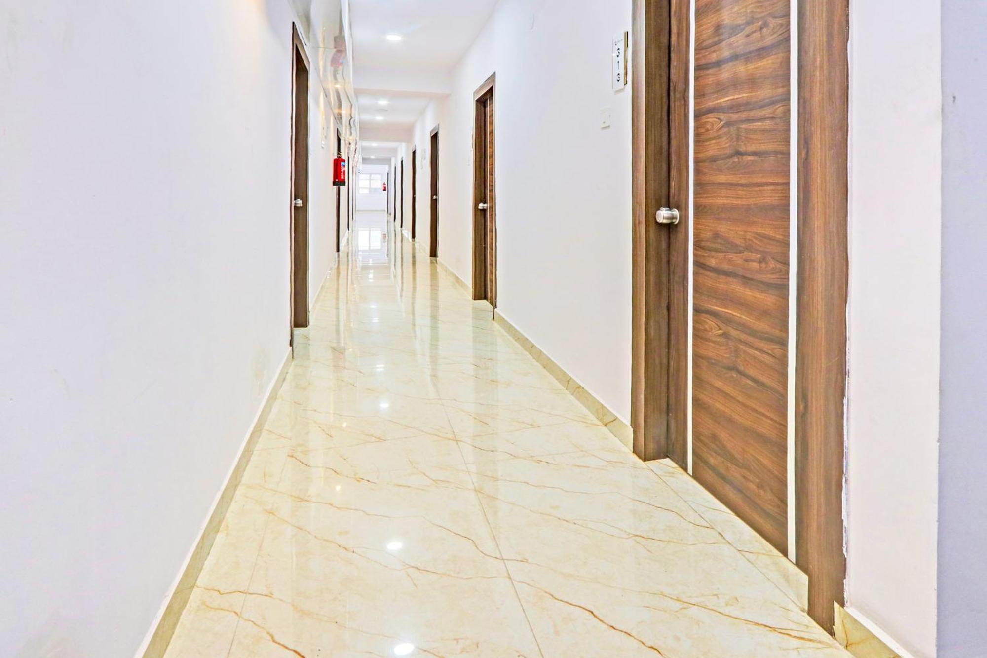 מלון היידראבד Super Townhouse Qualia Elite S R Nagar מראה חיצוני תמונה